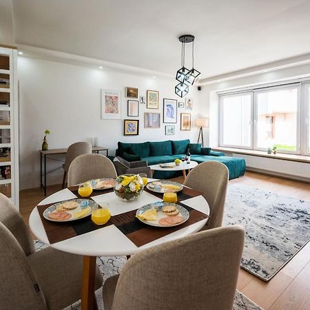 Spacious And Bright 2Bdr Apartment In The Old Town 塞拉耶佛 外观 照片