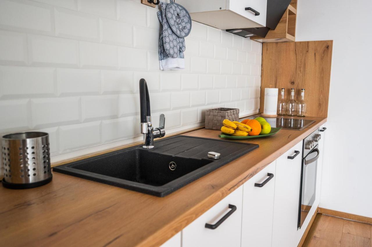 Spacious And Bright 2Bdr Apartment In The Old Town 塞拉耶佛 外观 照片